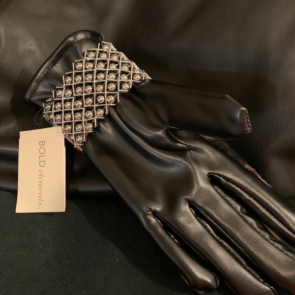 Bold Elements Silver Beaded Cuff Bracelet - Picture 2 of 5